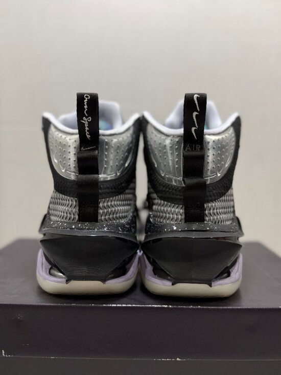 NEW Nike Air Zoom G.T. Jump \